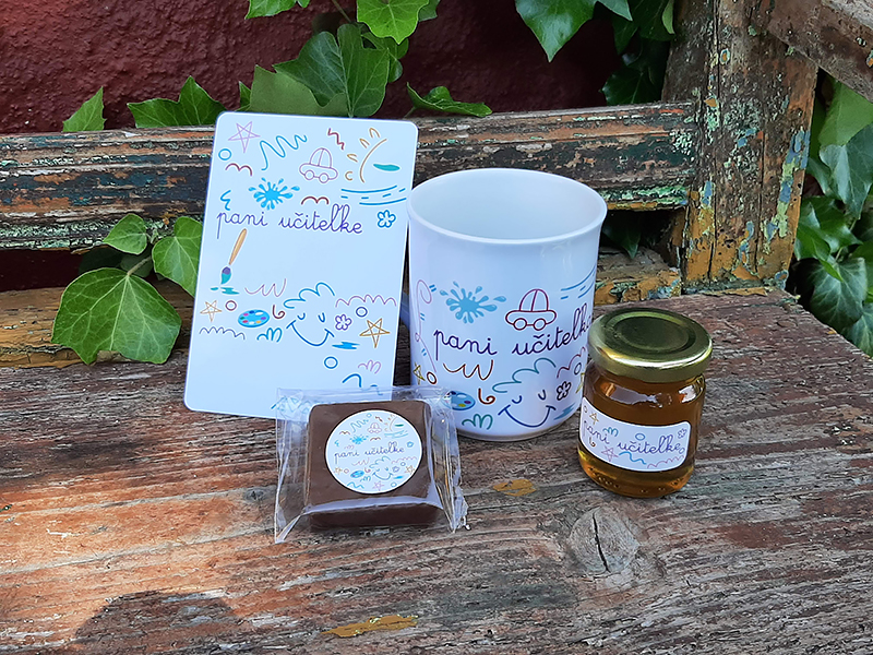 Malá darčeková krabička pre pani učiteľku